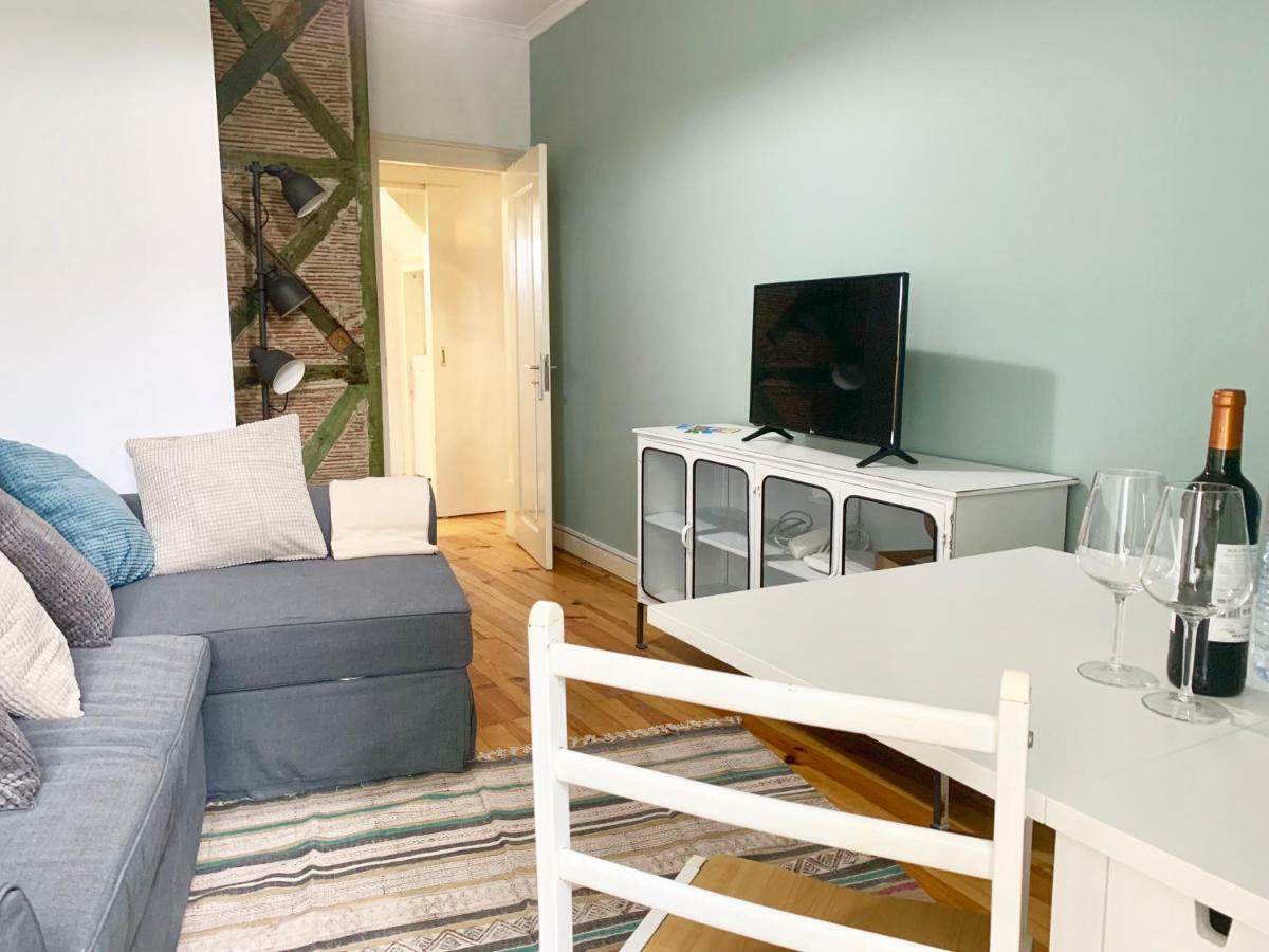 Apartments Center Castelo De Sao Jorge Лиссабон Экстерьер фото